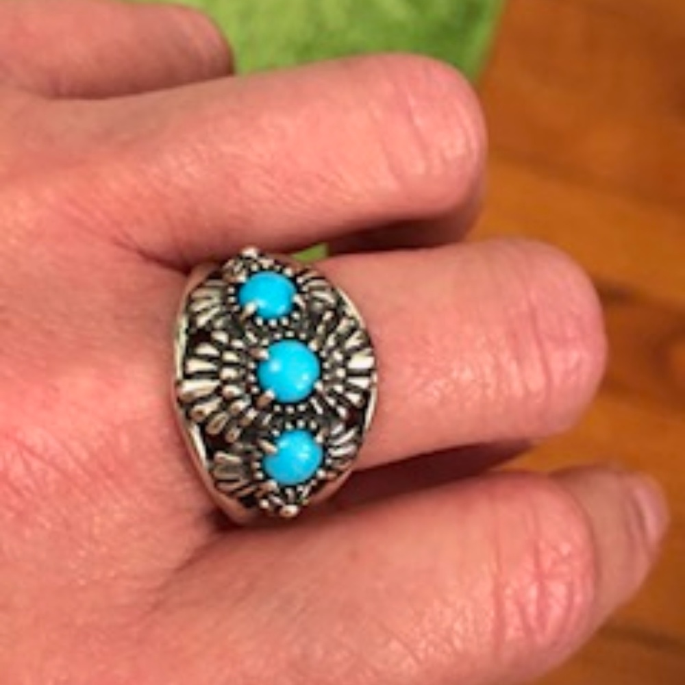 STERLING SILVER & TURQUOISE RING
